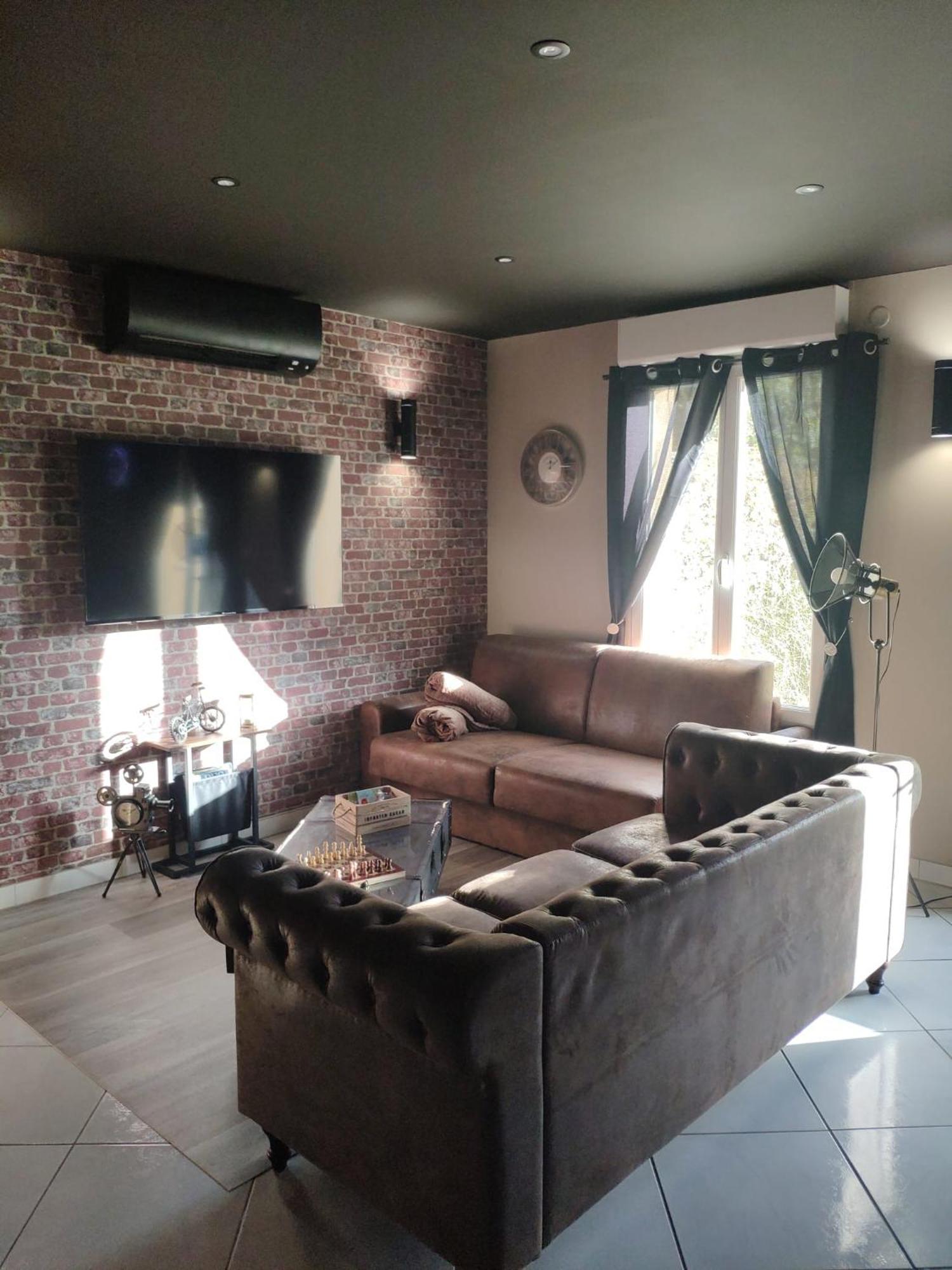 Le Manhattan Authentique Maison Climatisee 78 M2 Brasles エクステリア 写真
